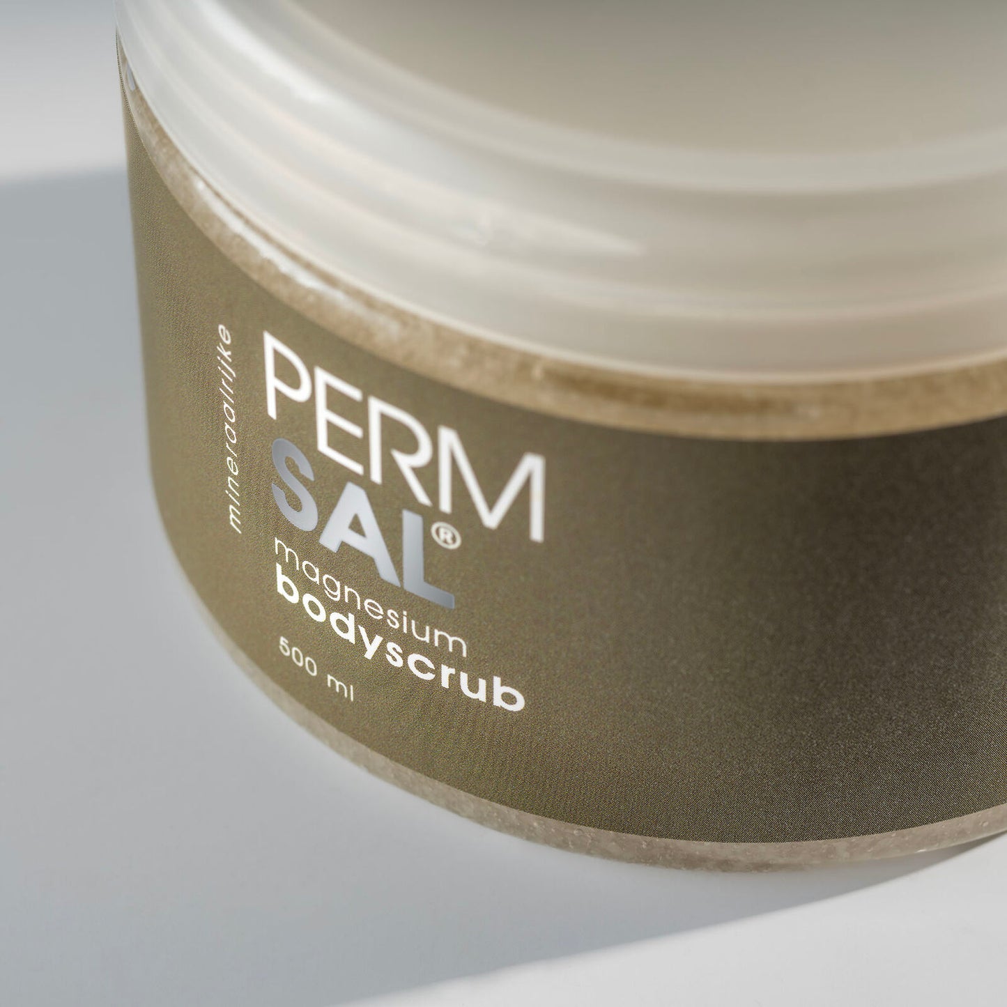 Magnesium body scrub